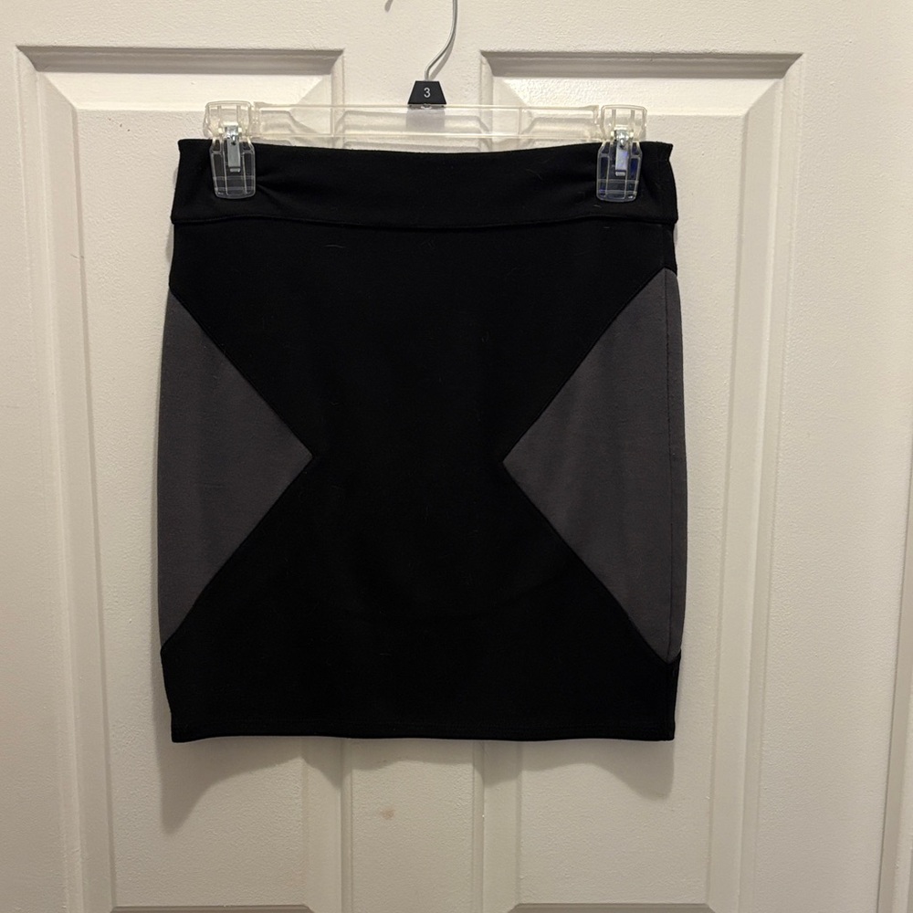 Silence + Noise Black and Gray Pencil Skirt